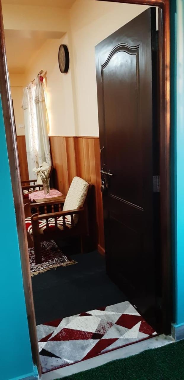 Waruhang Homestay Дарджилінг Екстер'єр фото