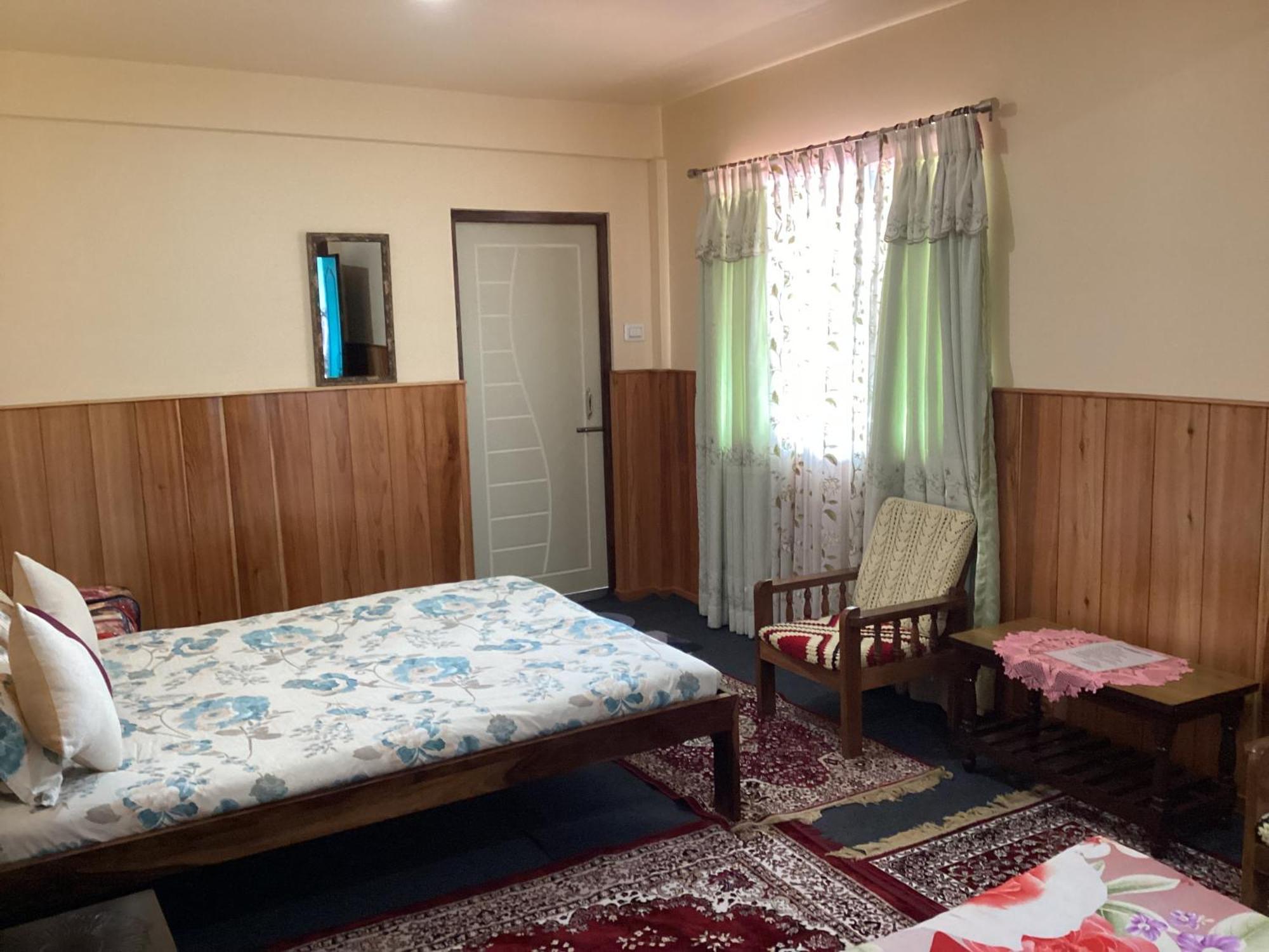 Waruhang Homestay Дарджилінг Екстер'єр фото